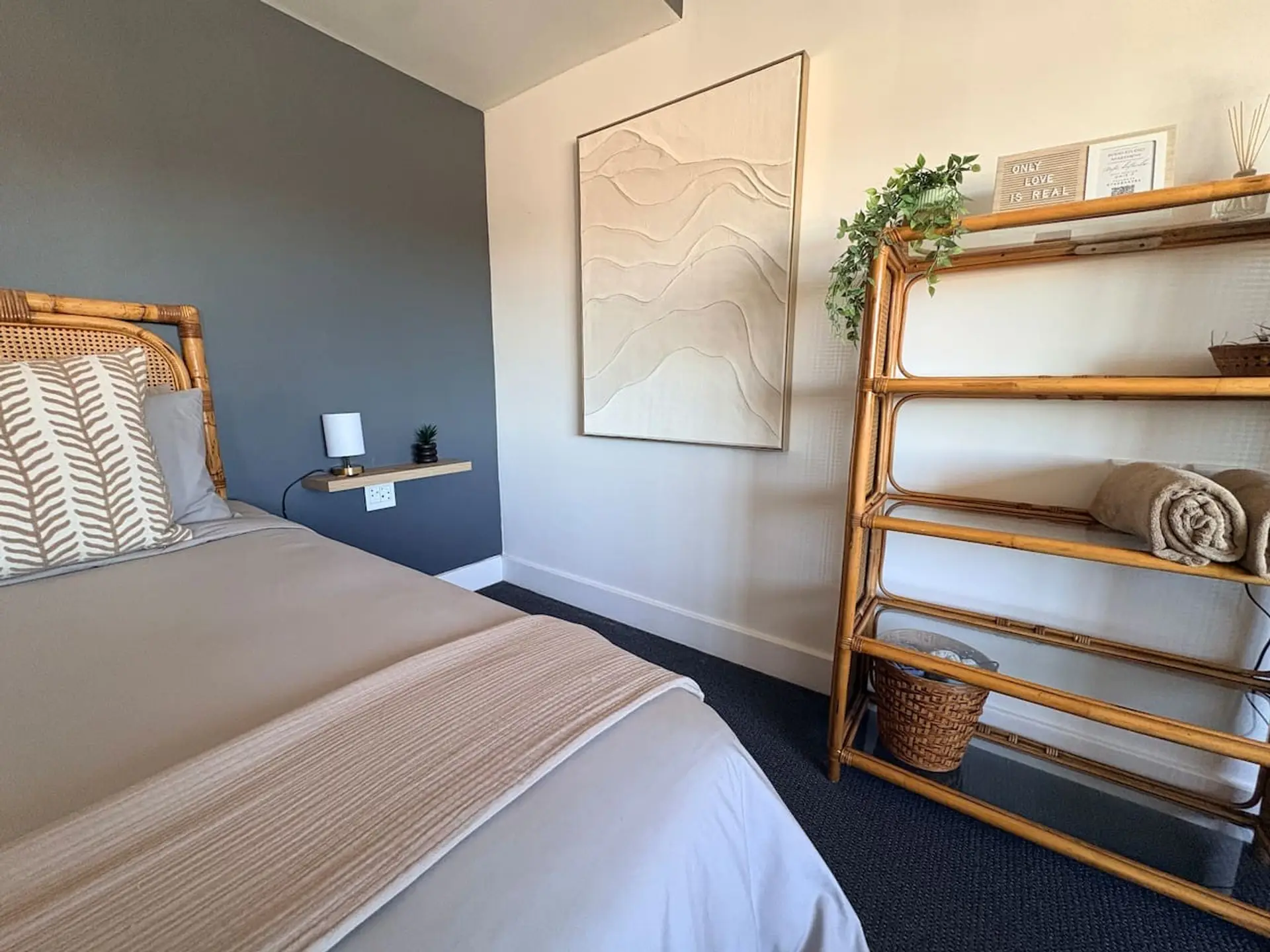 Hermanus Waterfront Boho Studio 5, self-catering accommodation in Hermanus